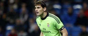 Iker Casillas ha decidido irse a la Premier League si no juega más con el Madrid