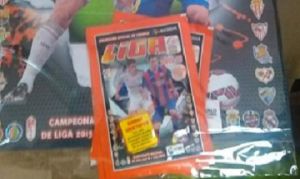 Álbum y cromos gratis para los niños del FB Sagunto