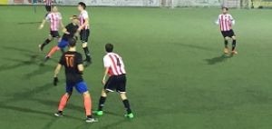 EMILIANO LIDERA AL FB SAGUNTO EN UN EMOCIONANTE DERBI