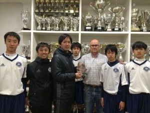 INTERÉS DEL FÚTBOL INGLÉS Y JAPONÉS POR LA METODOLOGÍA DEL ALBORAYA UD