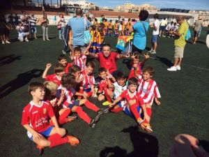 La liga de los prebenjamines arrancaba con grandes goleadas. 