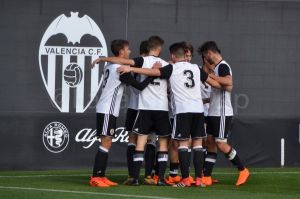 UN GOL TEMPRANERO LE DA LA VICTORIA AL VALENCIA MESTALLA