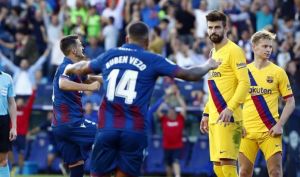 EL LEVANTE ARROLLA AL PRIMERO DE LA LIGA EN TAN SOLO SIETE MINUTOS 