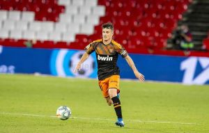 ADRIÁN GUERRERO DEBUTA CON EL VALENCIA CF