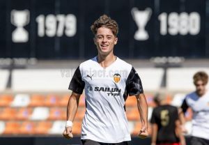 EL VALENCIA CF ENCUENTRA EN LA CANTERA OTRO FUTURO LATERAL IZQUIERDO