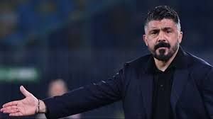 GATTUSO VUELA A SINGAPUR CON MENDES PARA FICHAR COMO NUEVO MISTER DEL VALENCIA CF