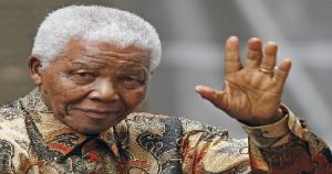 FALLECE MANDELA A LOS 95 AÑOS,EL DEPORTE LE LLORA.