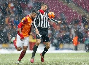 EL GALATASARAY MANDA A LA JUVE A LA EUROPA LEAGUE (1-0)