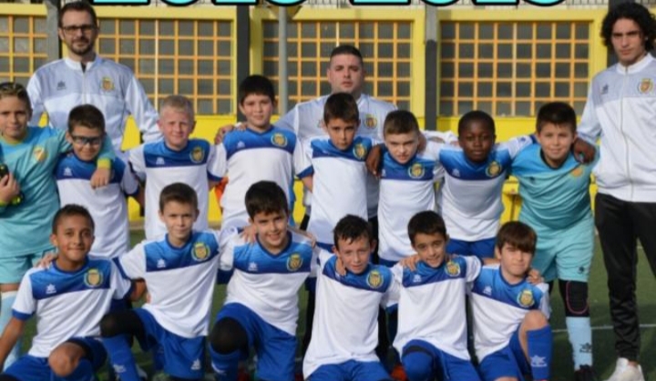 Diariogolsport.com - DURA DERROTA DEL BENJAMÍN FRENTE AL LÍDER