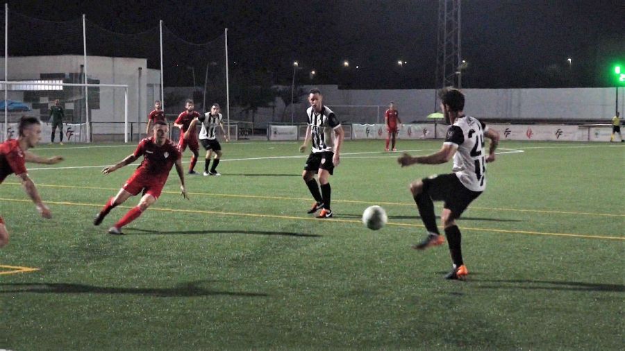 Diariogolsport.com - LA UD CASTELLONENSE SIGUE SOÑANDO CON TERCERA